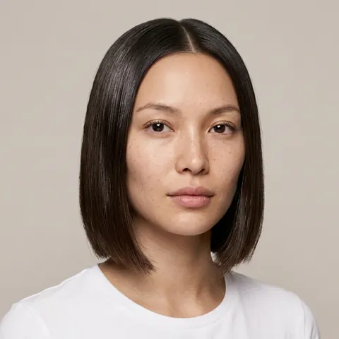 Sleek blunt bob look preview